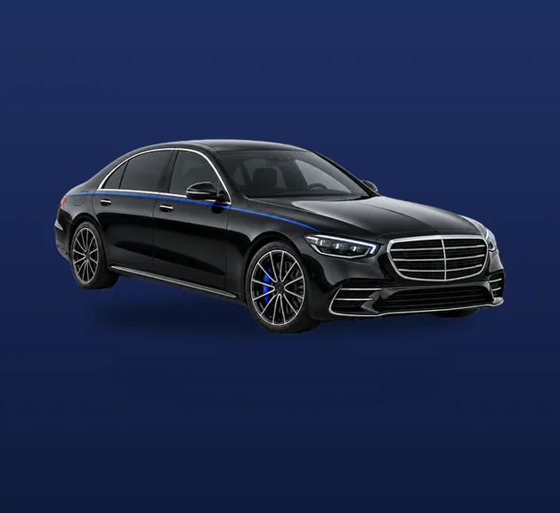 Prestige : une berline noire au liseré bleu